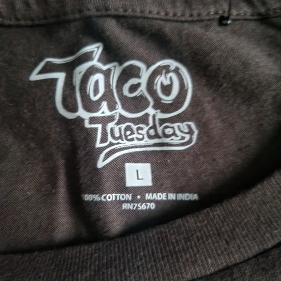 NWT Dark Brown Classic T-Shirt - Picture 3 of 6